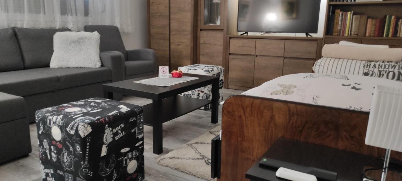 Tp Apartman 1 Križevci 外观 照片